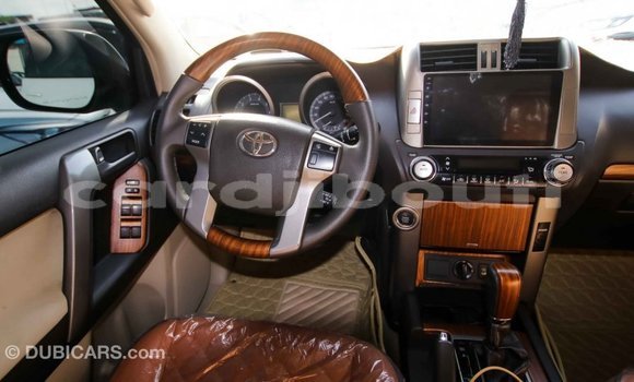 Buy Import Toyota Prado White Car in Import - Dubai in Ali Sabieh Region Buy Import Toyota Prado White Car in Import - Dubai in Ali Sabieh Region
