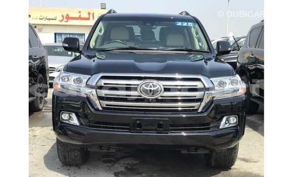Acheter Import Voiture Toyota Land Cruiser Noir à Import - Dubai, Ali Sabieh Region Acheter Import Voiture Toyota Land Cruiser Noir à Import - Dubai, Ali Sabieh Region