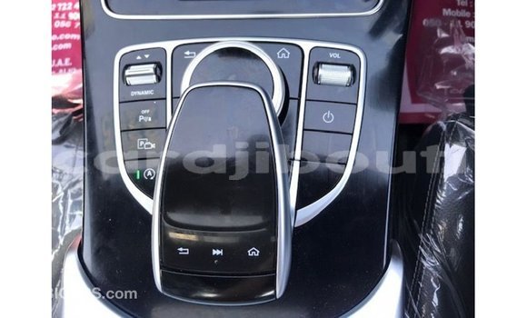 Acheter Import Voiture Mercedes-Benz 200 Autre à Import - Dubai, Ali Sabieh Region Acheter Import Voiture Mercedes-Benz 200 Autre à Import - Dubai, Ali Sabieh Region