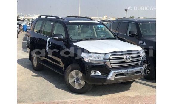 Acheter Import Voiture Toyota Land Cruiser Noir à Import - Dubai, Ali Sabieh Region Acheter Import Voiture Toyota Land Cruiser Noir à Import - Dubai, Ali Sabieh Region