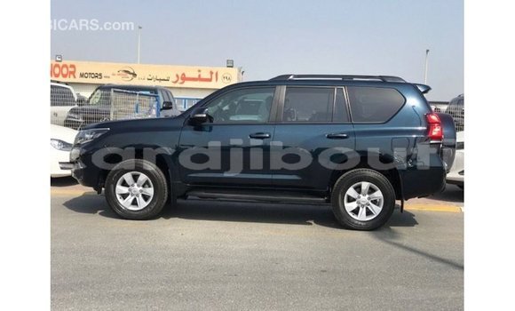 Acheter Import Voiture Toyota Prado Bleu à Import - Dubai, Ali Sabieh Region Acheter Import Voiture Toyota Prado Bleu à Import - Dubai, Ali Sabieh Region