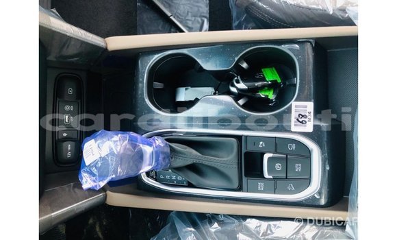 Buy Import Hyundai Santa Fe Brown Car in Import - Dubai in Ali Sabieh Region Buy Import Hyundai Santa Fe Brown Car in Import - Dubai in Ali Sabieh Region