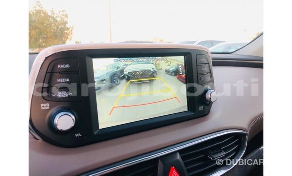 Buy Import Hyundai Santa Fe Brown Car in Import - Dubai in Ali Sabieh Region Buy Import Hyundai Santa Fe Brown Car in Import - Dubai in Ali Sabieh Region