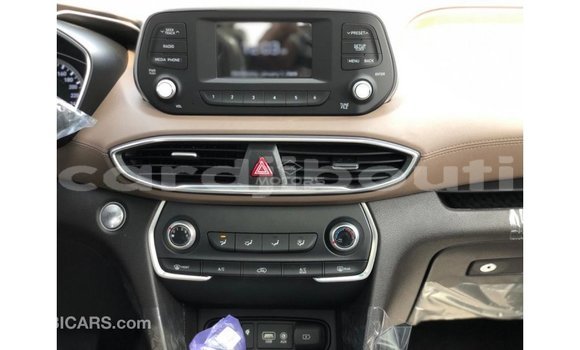 Buy Import Hyundai Santa Fe Red Car in Import - Dubai in Ali Sabieh Region Buy Import Hyundai Santa Fe Red Car in Import - Dubai in Ali Sabieh Region