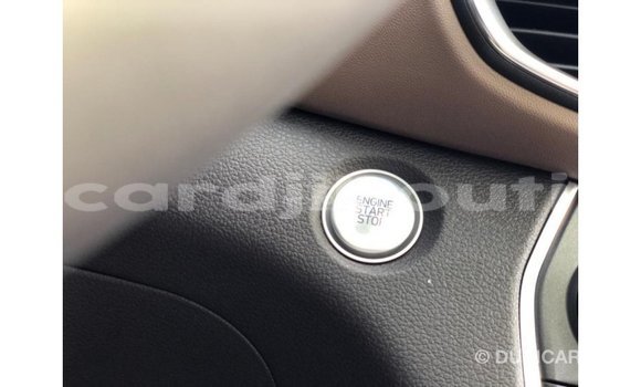 Buy Import Hyundai Santa Fe Red Car in Import - Dubai in Ali Sabieh Region Buy Import Hyundai Santa Fe Red Car in Import - Dubai in Ali Sabieh Region