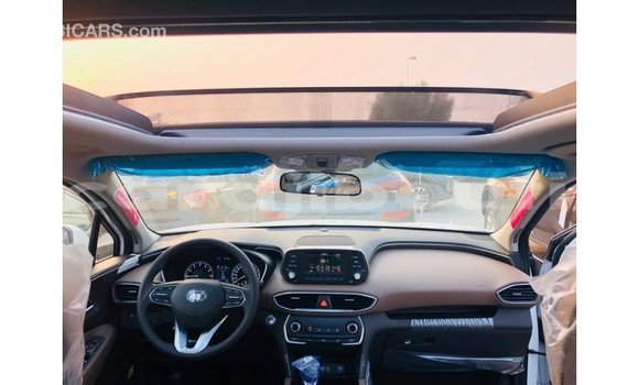 Buy Import Hyundai Santa Fe White Car in Import - Dubai in Ali Sabieh Region Buy Import Hyundai Santa Fe White Car in Import - Dubai in Ali Sabieh Region