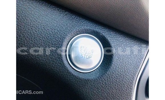 Buy Import Hyundai Santa Fe White Car in Import - Dubai in Ali Sabieh Region Buy Import Hyundai Santa Fe White Car in Import - Dubai in Ali Sabieh Region