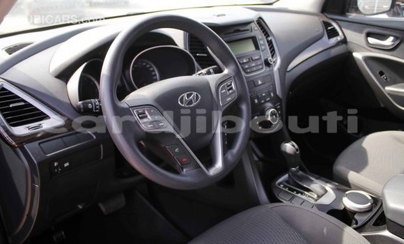 Buy Import Hyundai Santa Fe Black Car in Import - Dubai in Ali Sabieh Region Buy Import Hyundai Santa Fe Black Car in Import - Dubai in Ali Sabieh Region