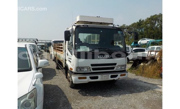 Buy Import Isuzu Rodeo White Car in Import - Dubai in Ali Sabieh Region Buy Import Isuzu Rodeo White Car in Import - Dubai in Ali Sabieh Region