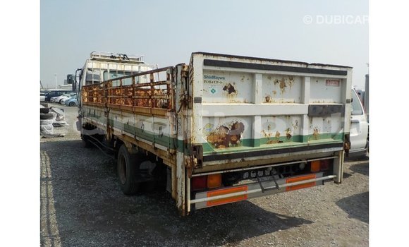 Buy Import Isuzu Rodeo White Car in Import - Dubai in Ali Sabieh Region Buy Import Isuzu Rodeo White Car in Import - Dubai in Ali Sabieh Region