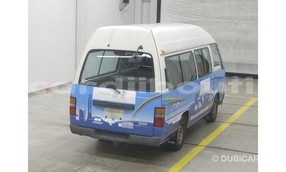 Buy Import Nissan Caravan White Car in Import - Dubai in Ali Sabieh Region Buy Import Nissan Caravan White Car in Import - Dubai in Ali Sabieh Region