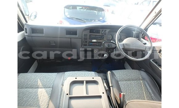 Buy Import Nissan Caravan White Car in Import - Dubai in Ali Sabieh Region Buy Import Nissan Caravan White Car in Import - Dubai in Ali Sabieh Region