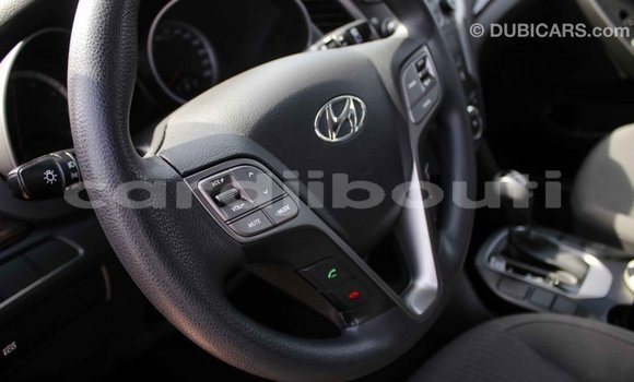 Buy Import Hyundai Santa Fe Black Car in Import - Dubai in Ali Sabieh Region Buy Import Hyundai Santa Fe Black Car in Import - Dubai in Ali Sabieh Region