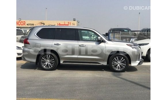 Acheter Import Voiture Lexus LX Autre à Import - Dubai, Ali Sabieh Region Acheter Import Voiture Lexus LX Autre à Import - Dubai, Ali Sabieh Region