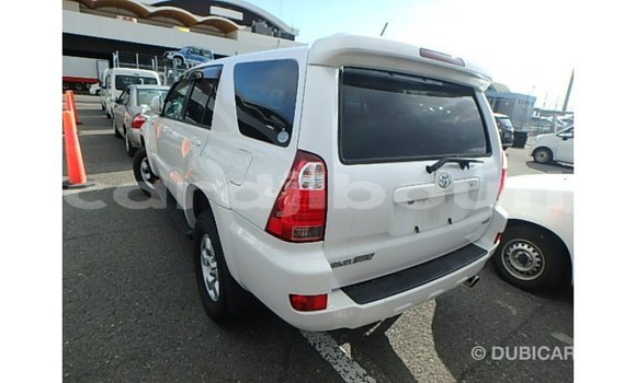 Buy Import Toyota Hilux White Car in Import - Dubai in Ali Sabieh Region Buy Import Toyota Hilux White Car in Import - Dubai in Ali Sabieh Region
