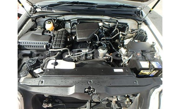 Buy Import Toyota Hilux White Car in Import - Dubai in Ali Sabieh Region Buy Import Toyota Hilux White Car in Import - Dubai in Ali Sabieh Region