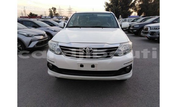 Buy Import Toyota Fortuner White Car in Import - Dubai in Ali Sabieh Region Buy Import Toyota Fortuner White Car in Import - Dubai in Ali Sabieh Region