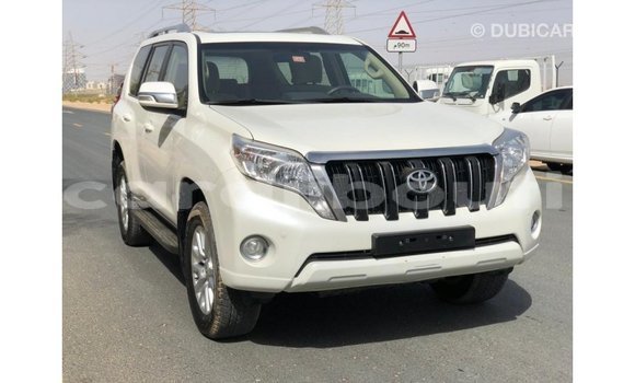 Buy Import Toyota Prado White Car in Import - Dubai in Ali Sabieh Region Buy Import Toyota Prado White Car in Import - Dubai in Ali Sabieh Region