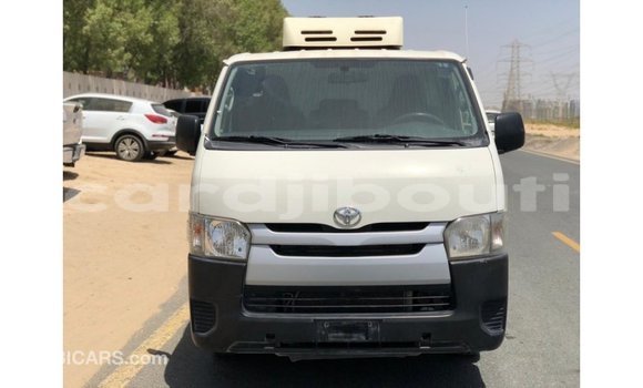Buy Import Toyota Hiace White Car in Import - Dubai in Ali Sabieh Region Buy Import Toyota Hiace White Car in Import - Dubai in Ali Sabieh Region