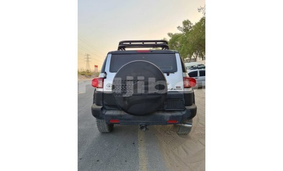 Buy Import Toyota FJ Cruiser Other Car in Import - Dubai in Ali Sabieh Region Buy Import Toyota FJ Cruiser Other Car in Import - Dubai in Ali Sabieh Region