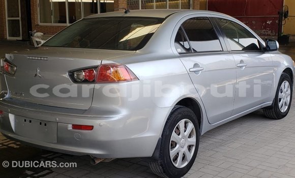 Acheter Import Voiture Mitsubishi Lancer Autre à Import - Dubai, Ali Sabieh Region Acheter Import Voiture Mitsubishi Lancer Autre à Import - Dubai, Ali Sabieh Region