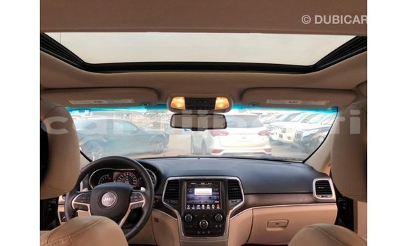 Buy Import Jeep Grand Cherokee Black Car in Import - Dubai in Ali Sabieh Region Buy Import Jeep Grand Cherokee Black Car in Import - Dubai in Ali Sabieh Region