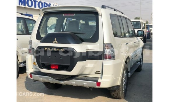 Buy Import Mitsubishi Pajero Black Car in Import - Dubai in Ali Sabieh Region Buy Import Mitsubishi Pajero Black Car in Import - Dubai in Ali Sabieh Region