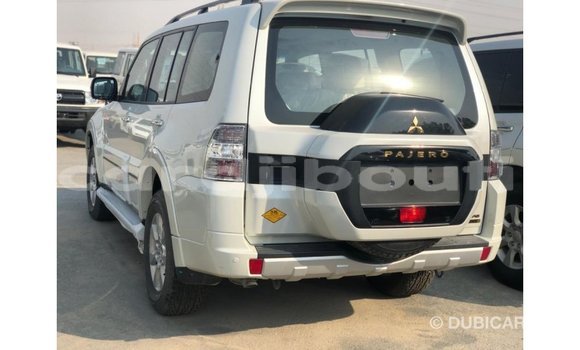 Buy Import Mitsubishi Pajero Black Car in Import - Dubai in Ali Sabieh Region Buy Import Mitsubishi Pajero Black Car in Import - Dubai in Ali Sabieh Region