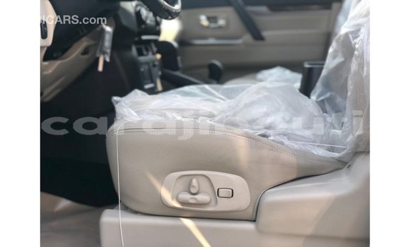 Buy Import Mitsubishi Pajero Black Car in Import - Dubai in Ali Sabieh Region Buy Import Mitsubishi Pajero Black Car in Import - Dubai in Ali Sabieh Region