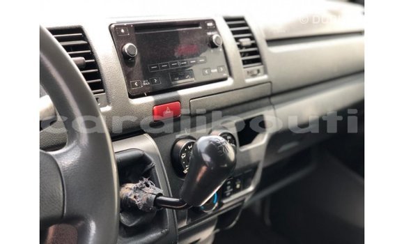 Buy Import Toyota Hiace White Car in Import - Dubai in Ali Sabieh Region Buy Import Toyota Hiace White Car in Import - Dubai in Ali Sabieh Region
