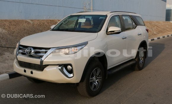 Buy Import Toyota Fortuner Black Car in Import - Dubai in Ali Sabieh Region Buy Import Toyota Fortuner Black Car in Import - Dubai in Ali Sabieh Region