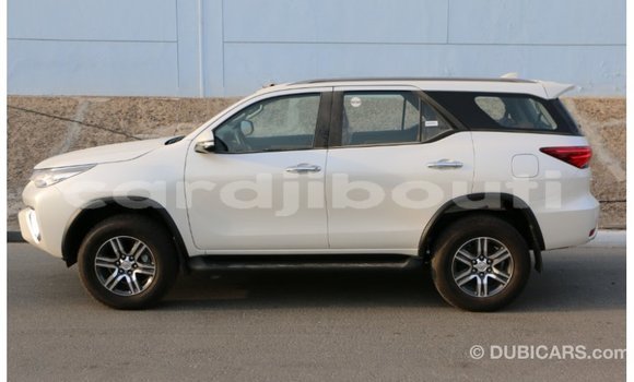 Buy Import Toyota Fortuner Black Car in Import - Dubai in Ali Sabieh Region Buy Import Toyota Fortuner Black Car in Import - Dubai in Ali Sabieh Region
