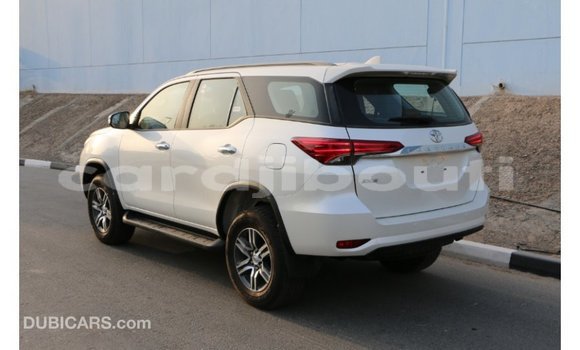 Buy Import Toyota Fortuner Black Car in Import - Dubai in Ali Sabieh Region Buy Import Toyota Fortuner Black Car in Import - Dubai in Ali Sabieh Region