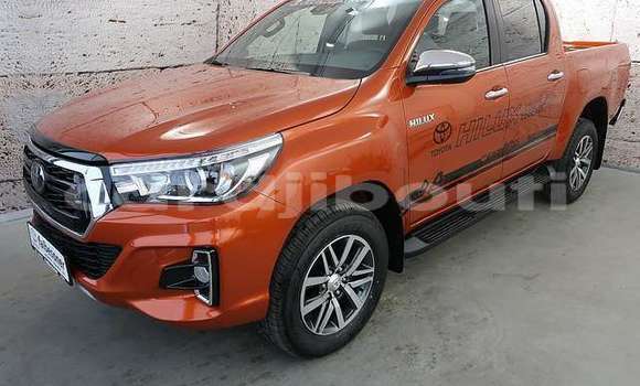 Acheter Occasion Voiture Toyota Hilux Marron à 'Ali Sabieh, Ali Sabieh Region Acheter Occasion Voiture Toyota Hilux Marron à 'Ali Sabieh, Ali Sabieh Region