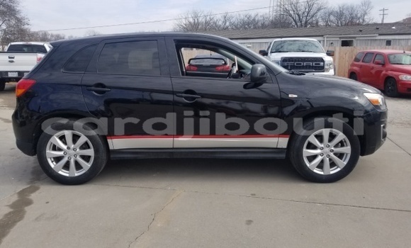 Acheter Occasion Voiture Mitsubishi Outlander Noir à Djibouti, Djibouti Region Acheter Occasion Voiture Mitsubishi Outlander Noir à Djibouti, Djibouti Region