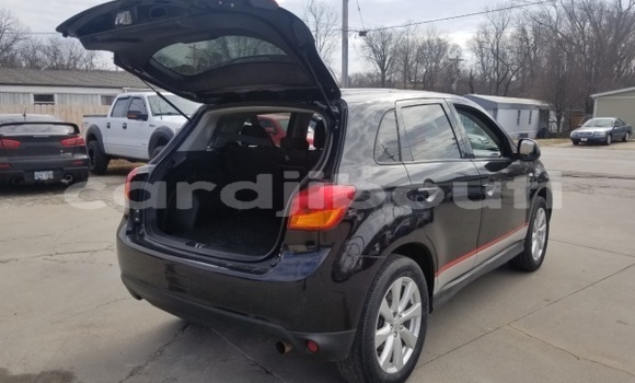 Acheter Occasion Voiture Mitsubishi Outlander Noir à Djibouti, Djibouti Region Acheter Occasion Voiture Mitsubishi Outlander Noir à Djibouti, Djibouti Region