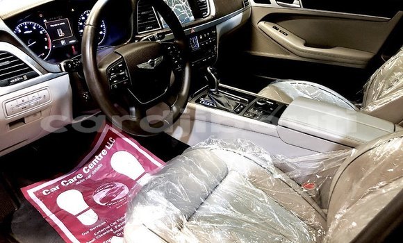 Acheter Occasion Voiture Hyundai Genesis Gris à Djibouti, Djibouti Region Acheter Occasion Voiture Hyundai Genesis Gris à Djibouti, Djibouti Region