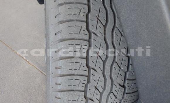 Buy Used Toyota RAV4 Green Car in Djibouti in Djibouti Region Buy Used Toyota RAV4 Green Car in Djibouti in Djibouti Region