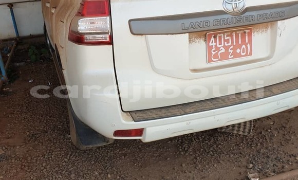 Acheter Occasion Voiture Toyota Land Cruiser Blanc à Djibouti, Djibouti Region Acheter Occasion Voiture Toyota Land Cruiser Blanc à Djibouti, Djibouti Region