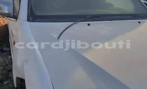 Acheter Occasion Voiture Toyota Land Cruiser Blanc à Djibouti, Djibouti Region Acheter Occasion Voiture Toyota Land Cruiser Blanc à Djibouti, Djibouti Region