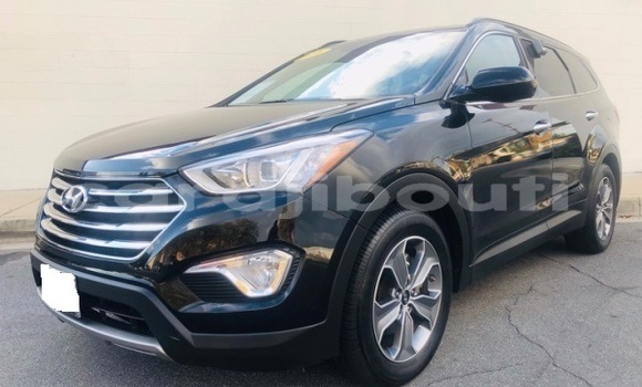 Acheter Occasion Voiture Hyundai Santa Fe Noir à Djibouti, Djibouti Region Acheter Occasion Voiture Hyundai Santa Fe Noir à Djibouti, Djibouti Region