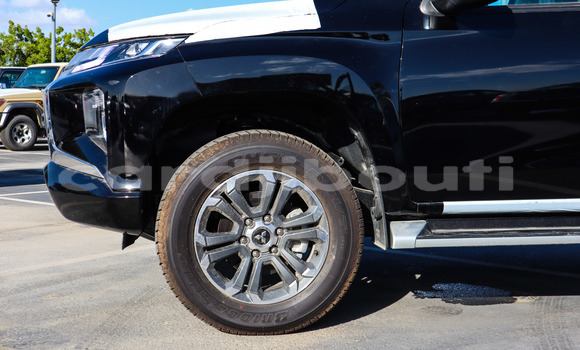Acheter Import Voiture Mitsubishi L200 Noir à Djibouti, Djibouti Region Acheter Import Voiture Mitsubishi L200 Noir à Djibouti, Djibouti Region