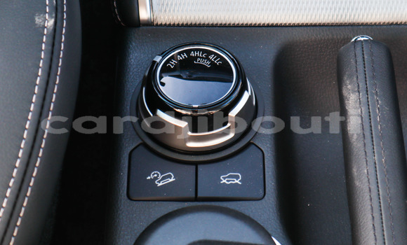 Acheter Import Voiture Mitsubishi L200 Noir à Djibouti, Djibouti Region Acheter Import Voiture Mitsubishi L200 Noir à Djibouti, Djibouti Region