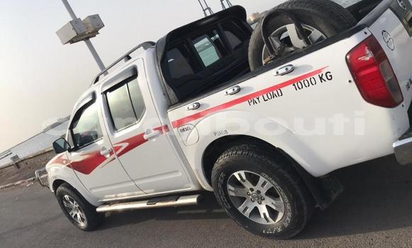 Acheter Occasion Voiture Nissan Navara Blanc à Djibouti, Djibouti Region Acheter Occasion Voiture Nissan Navara Blanc à Djibouti, Djibouti Region