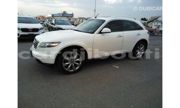 Acheter Import Voiture Infiniti FX Blanc à Import - Dubai, Ali Sabieh Region Acheter Import Voiture Infiniti FX Blanc à Import - Dubai, Ali Sabieh Region