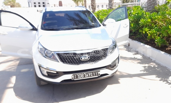 Acheter Occasion Voiture Kia Sportage Blanc à Djibouti, Djibouti Region Acheter Occasion Voiture Kia Sportage Blanc à Djibouti, Djibouti Region