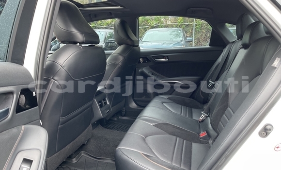 Acheter Occasion Voiture Toyota Avalon Blanc à Alaili Dadda, Obock Acheter Occasion Voiture Toyota Avalon Blanc à Alaili Dadda, Obock