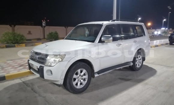 Acheter Occasion Voiture Mitsubishi Pajero Blanc à Djibouti, Djibouti Region