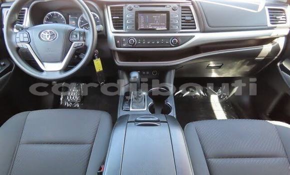 Acheter Import Voiture Toyota Highlander Noir à Dikhil, Dikhil Acheter Import Voiture Toyota Highlander Noir à Dikhil, Dikhil