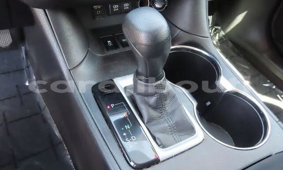 Acheter Import Voiture Toyota Highlander Noir à Dikhil, Dikhil Acheter Import Voiture Toyota Highlander Noir à Dikhil, Dikhil